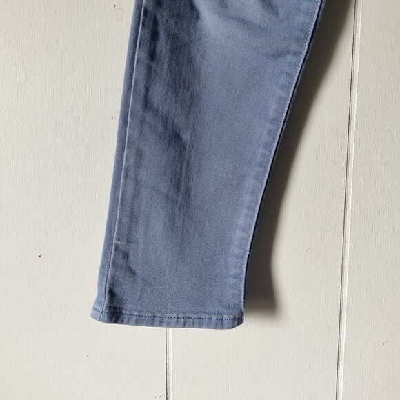 Levi's Midrise Light Blue Skinny Jeans - Picture 9 of 9